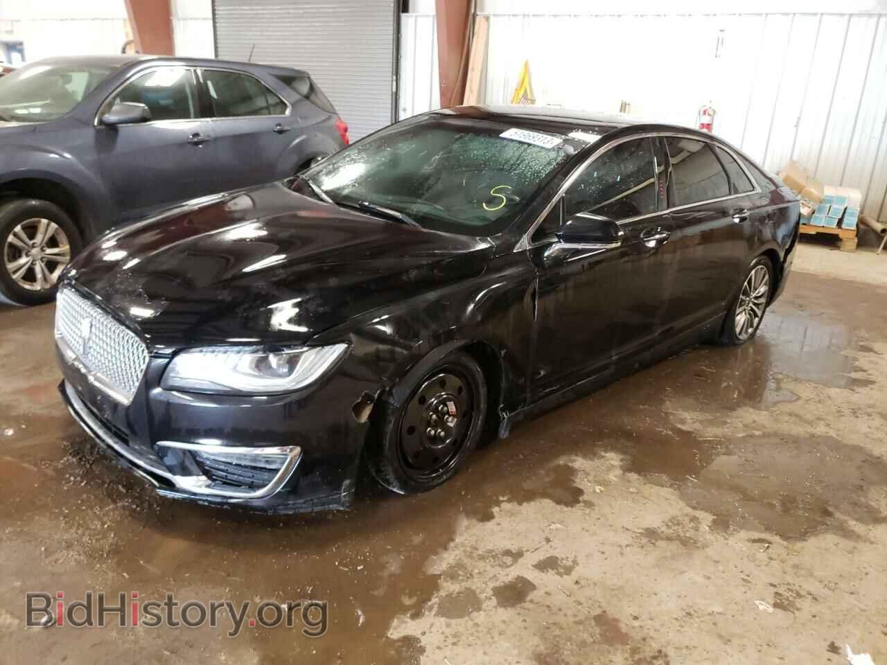 Фотография 3LN6L5A91HR605471 - LINCOLN MKZ 2017