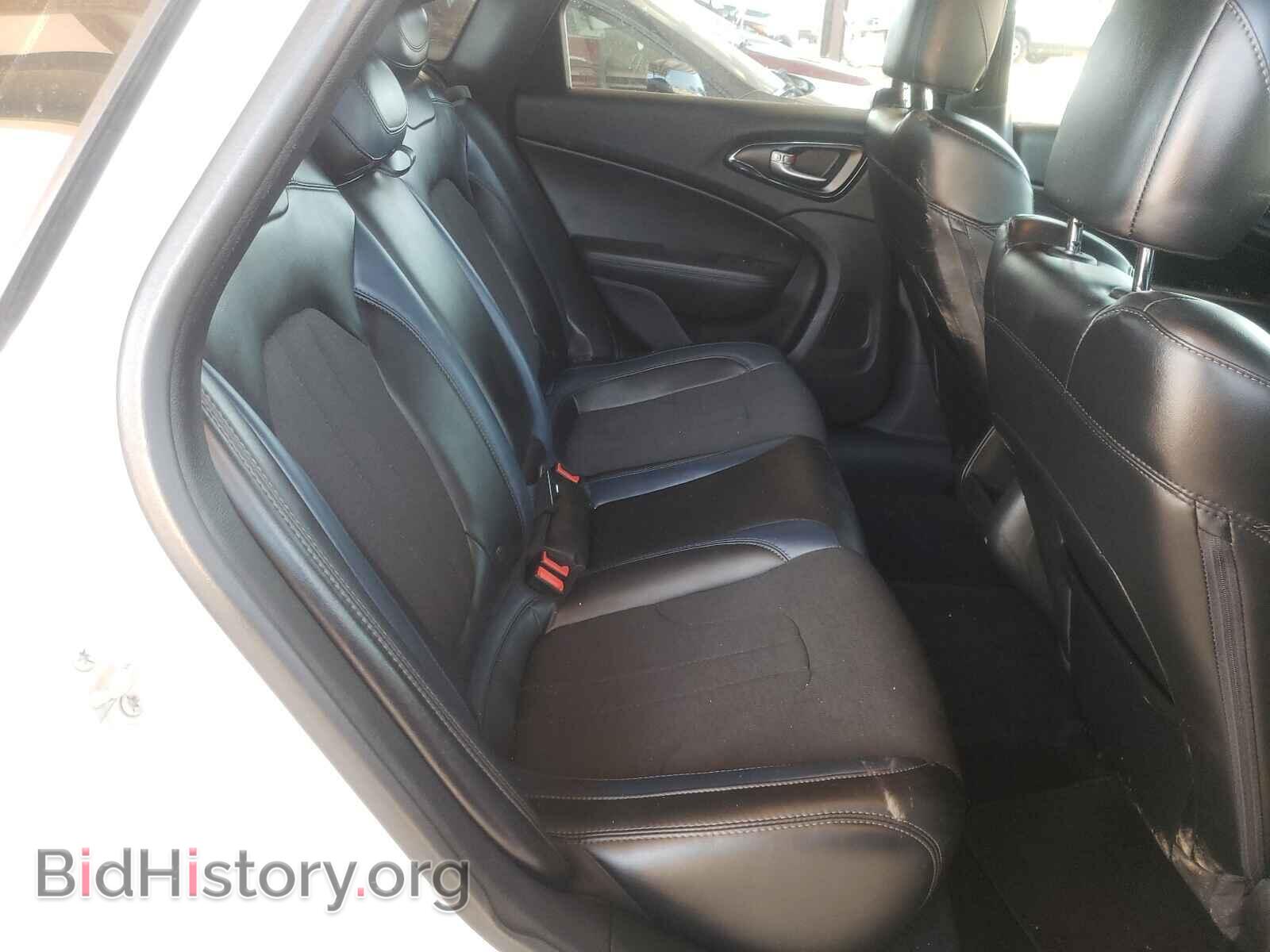 2015 CHRYSLER 200 - VIN: 1C3CCCBB0FN719625 - Фото 6