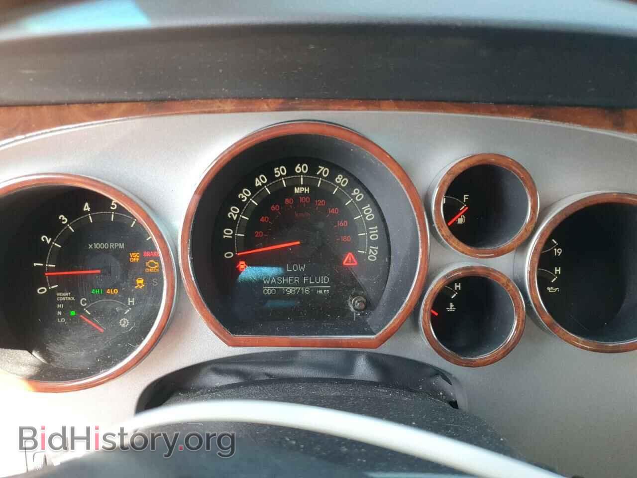 2011 TOYOTA SEQUOIA - VIN: 5TDDW5G10BS049078 - Фото 9