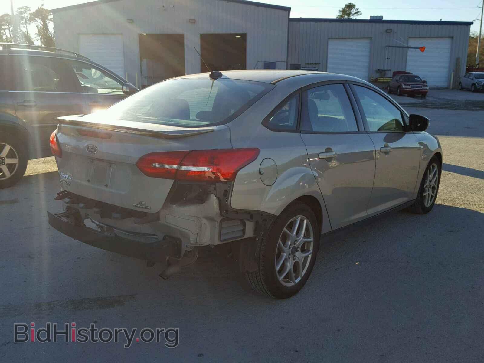 2015 FORD FOCUS - VIN: 1FADP3F2XFL345055 - Photo 4
