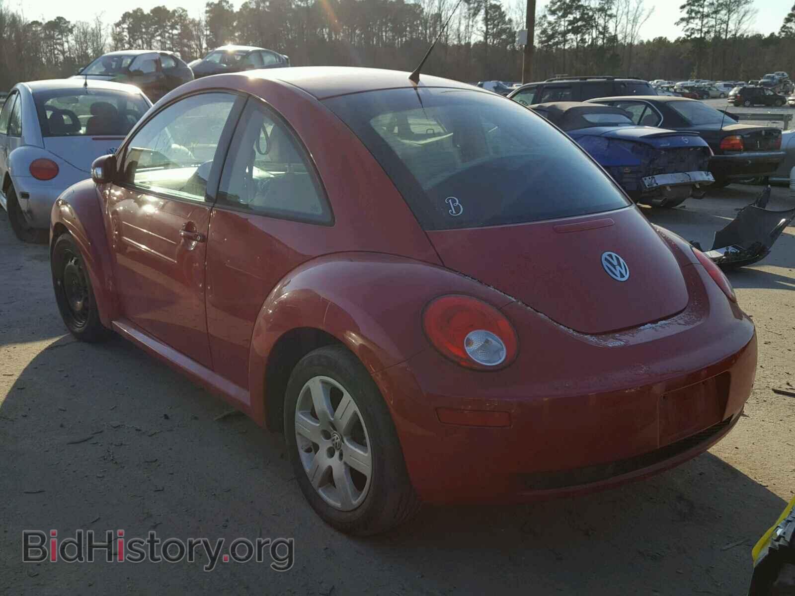 2007 VOLKSWAGEN BEETLE - VIN: 3VWRW31C27M519040 - Фото 3