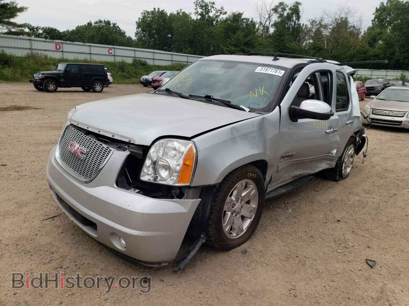 2013 GMC YUKON - VIN: 1GKS1CE02DR234971 - Фото 2