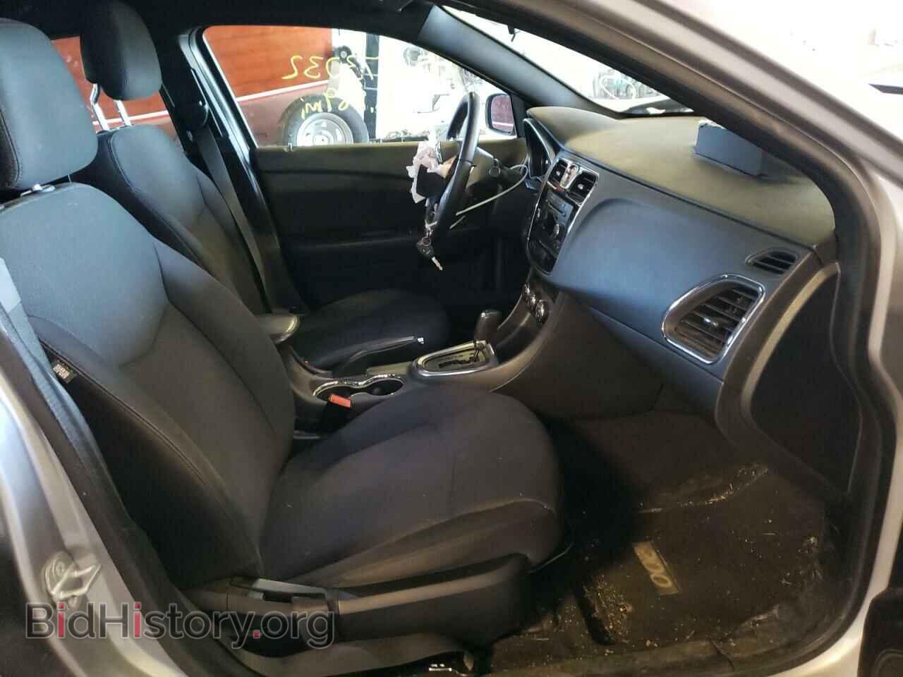 2014 CHRYSLER 200 - VIN: 1C3CCBBG1EN157738 - Фото 5