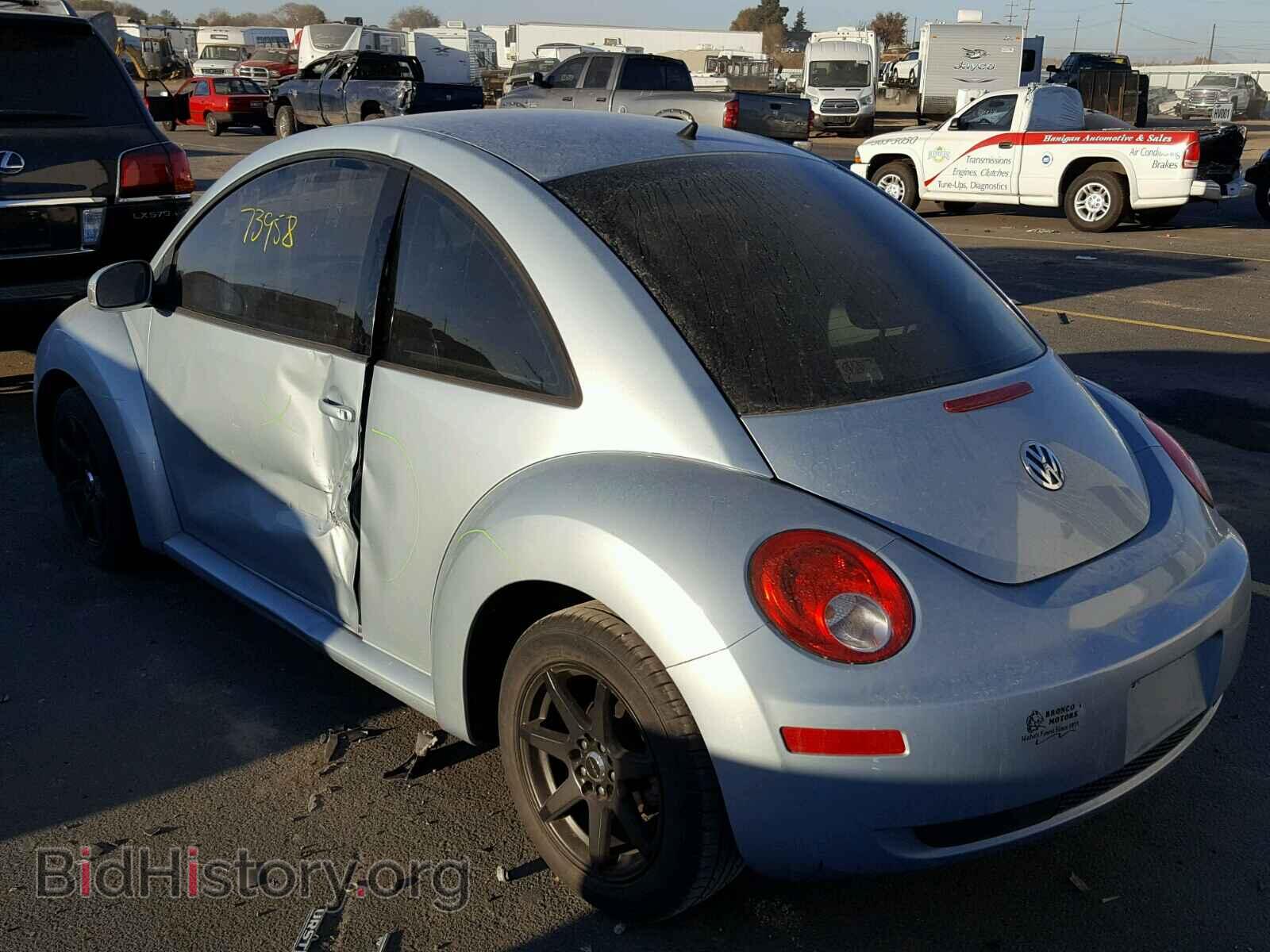 2010 VOLKSWAGEN BEETLE - VIN: 3VWPW3AG2AM000068 - Фото 3