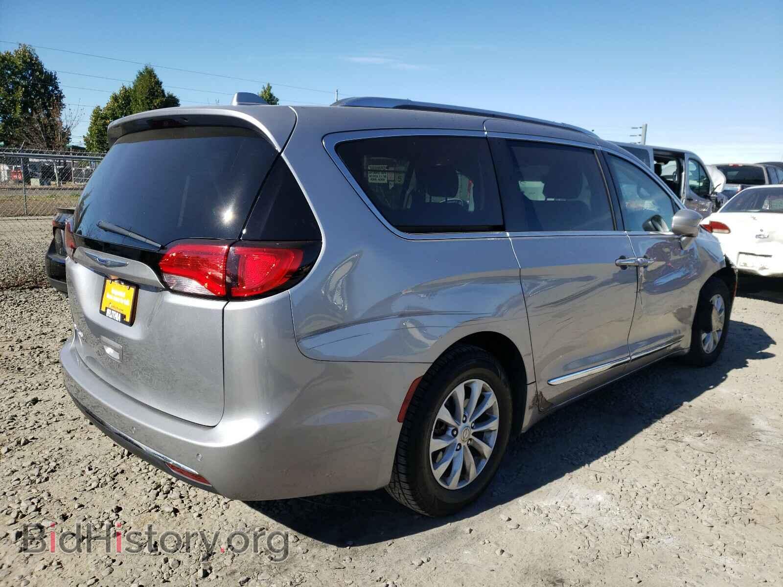 2019 CHRYSLER PACIFICA - VIN: 2C4RC1BG8KR539957 - Фото 4