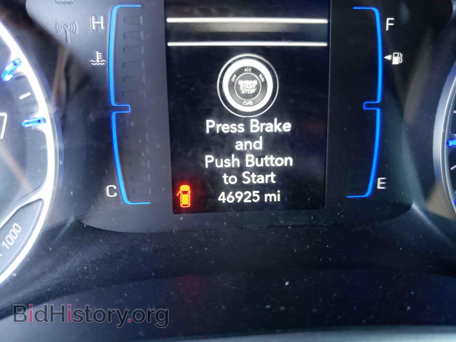2019 CHRYSLER PACIFICA - VIN: 2C4RC1BG8KR539957 - Фото 8