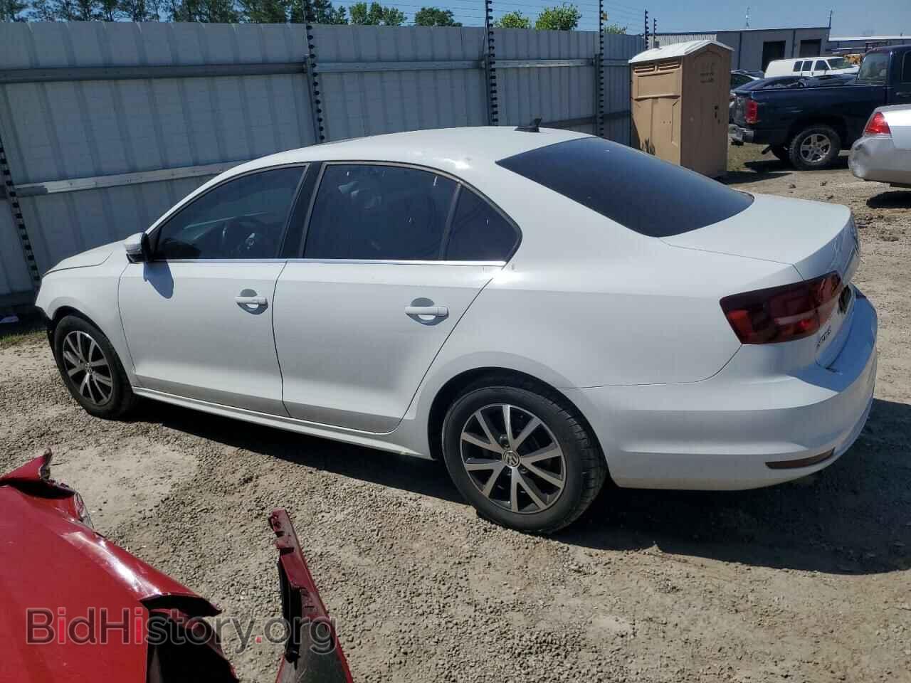 2017 VOLKSWAGEN JETTA - VIN: 3VWDB7AJ0HM290578 - Фото 2