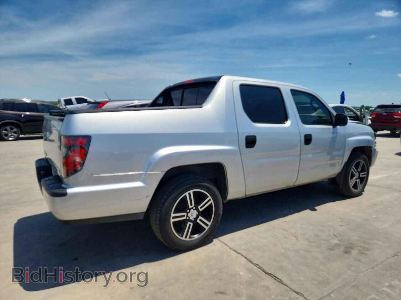 2014 HONDA RIDGELINE - VIN: 5FPYK1F72EB011993 - Фото 3