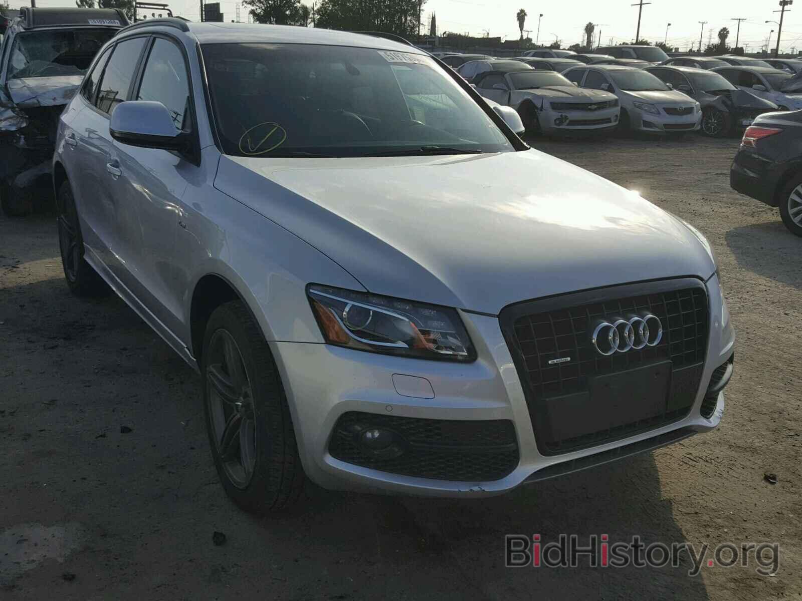 Photo WA1DKAFP1CA069830 - AUDI Q5 2012