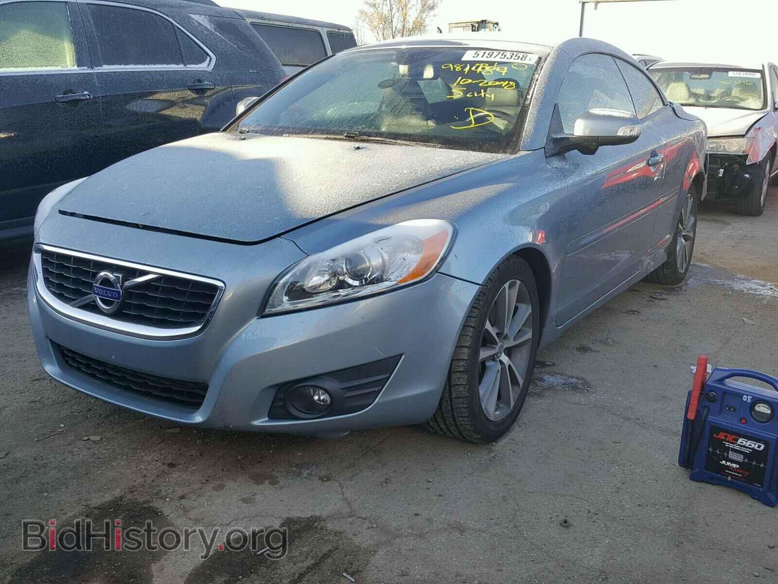 2011 VOLVO C70 - VIN: YV1672MC3BJ118329 - Фото 2