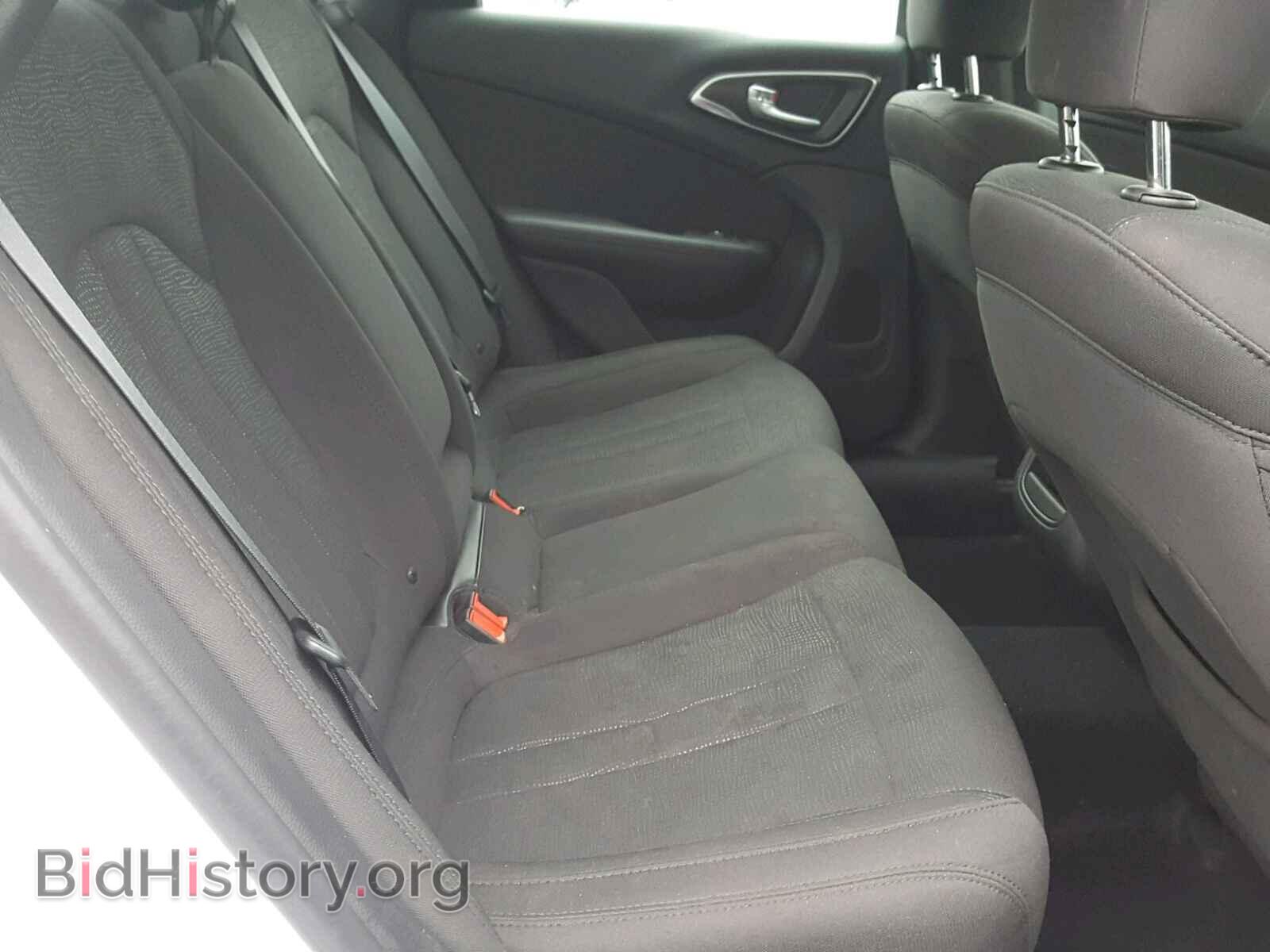2017 CHRYSLER 200 - VIN: 1C3CCCFB2HN510674 - Фото 6