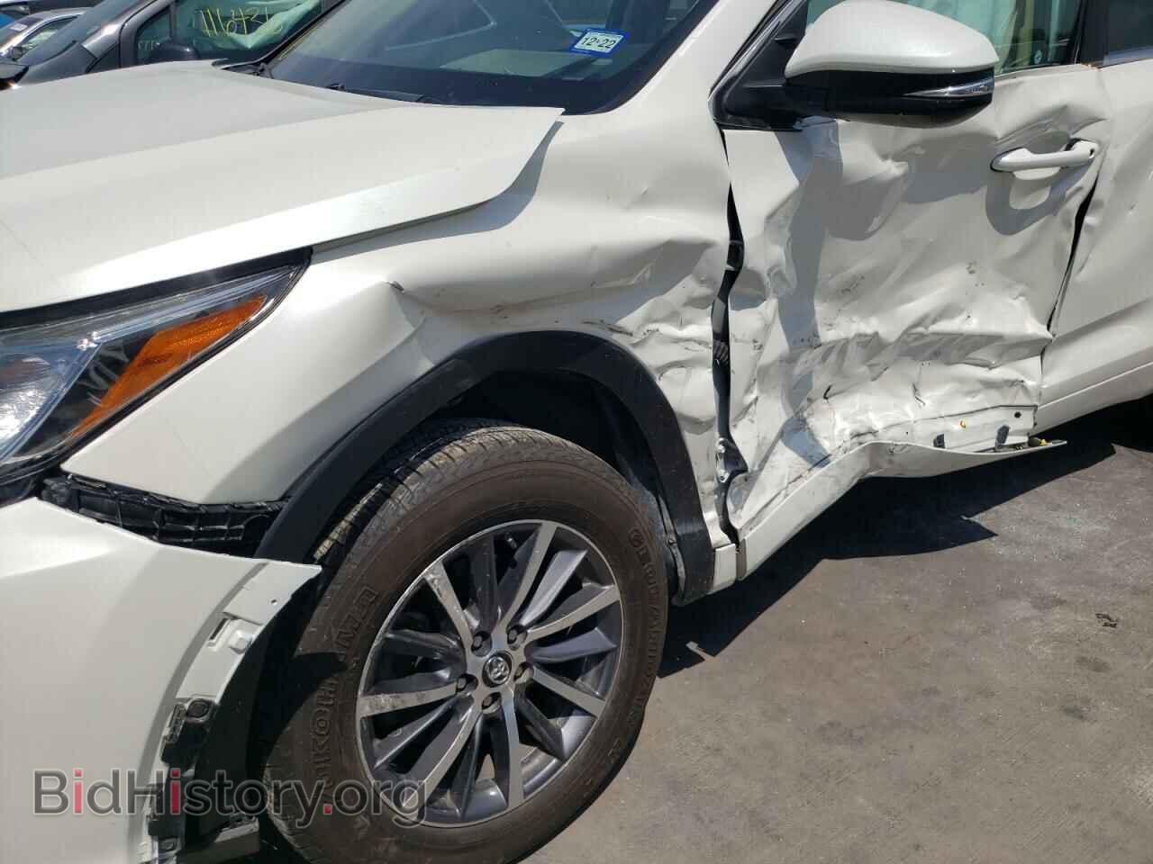 2018 TOYOTA HIGHLANDER - VIN: 5TDKZRFH0JS547221 - Фото 10