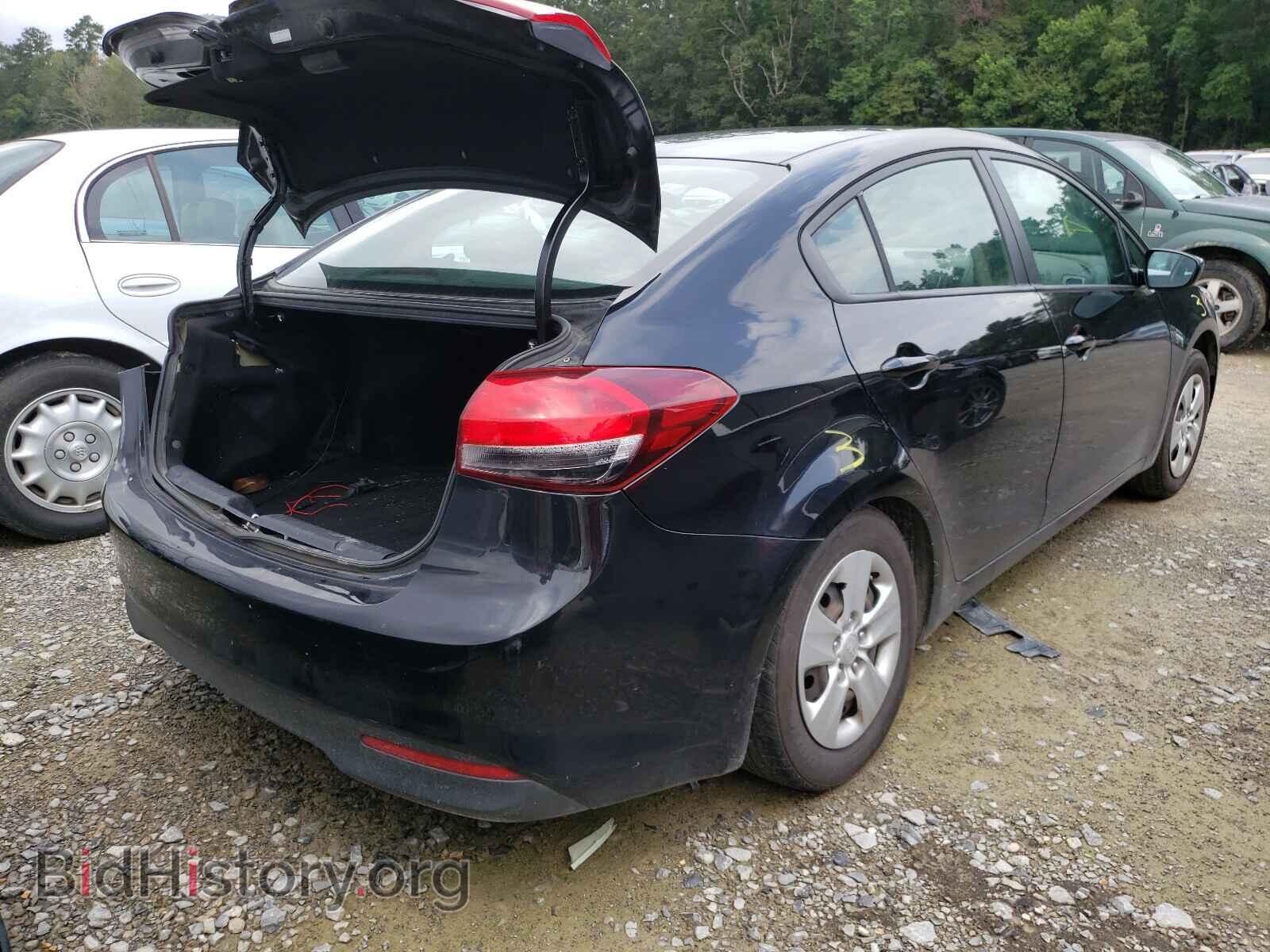 2017 KIA FORTE - VIN: 3KPFK4A7XHE049779 - Фото 4