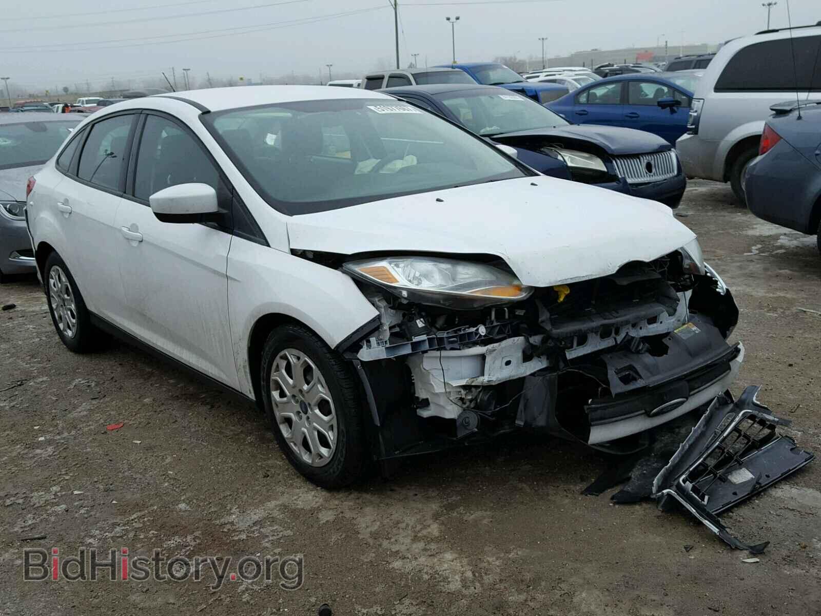 Photo 1FAHP3F20CL332232 - FORD FOCUS 2012