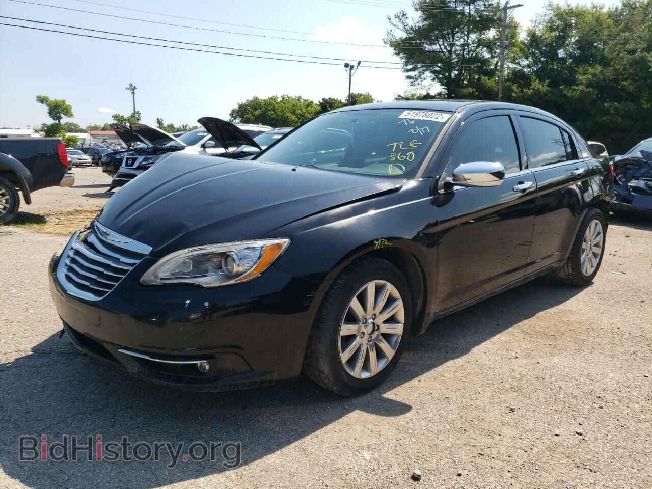 2013 CHRYSLER 200 - VIN: 1C3CCBCG8DN567644 - Photo 2