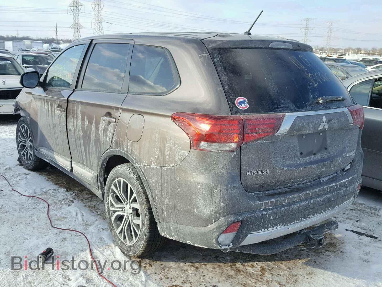 2016 MITSUBISHI OUTLANDER - VIN: JA4AD3A39GZ065738 - Фото 3