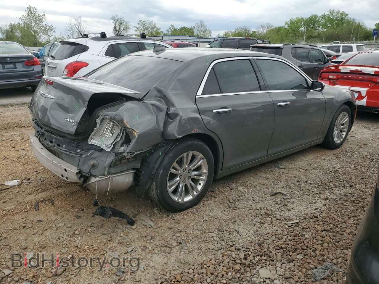 2017 CHRYSLER 300 - VIN: 2C3CCAEGXHH663541 - Фото 3