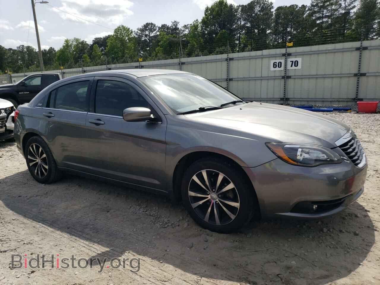 2013 CHRYSLER 200 - VIN: 1C3CCBBB5DN584570 - Photo 4