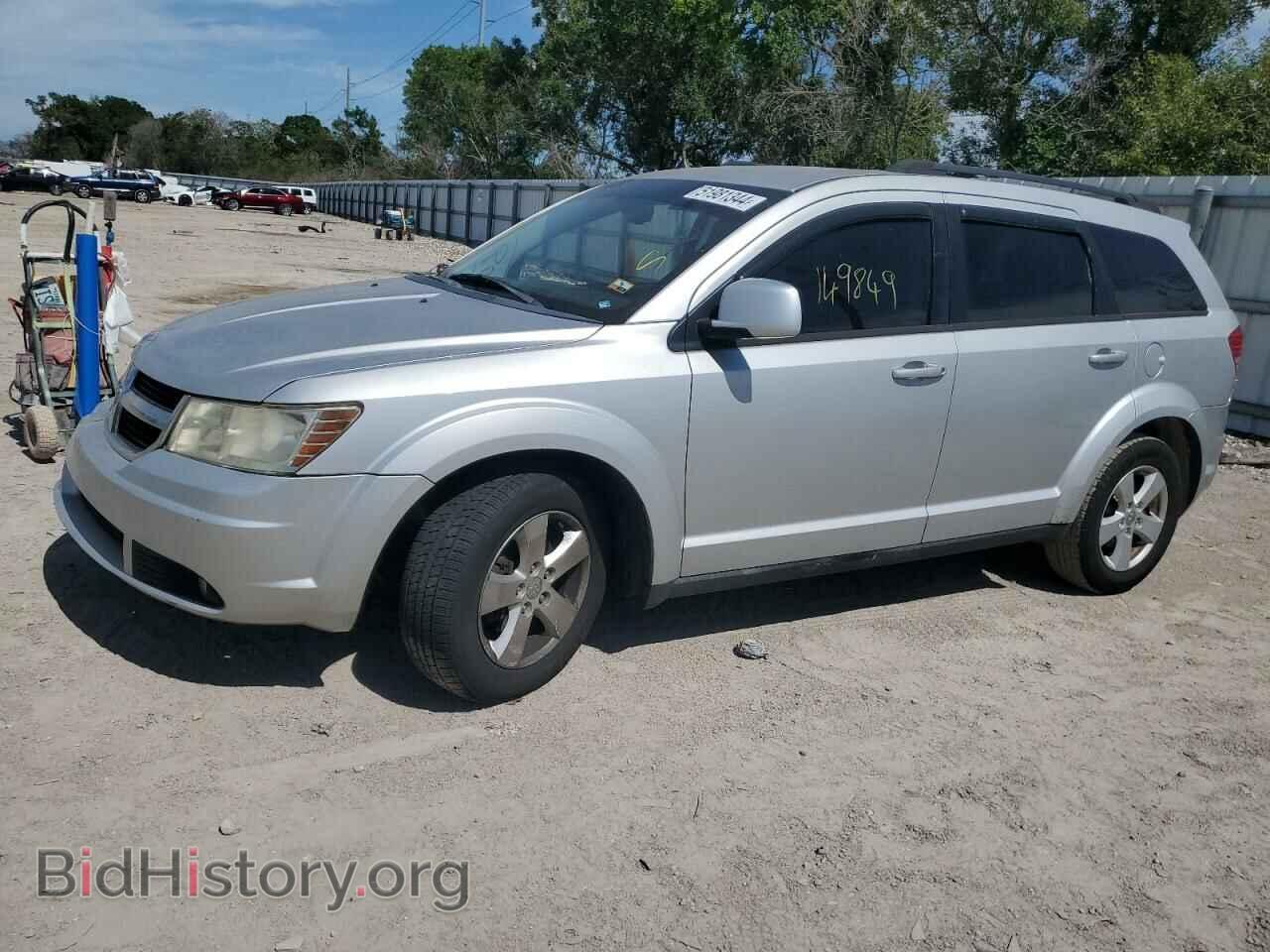 Фотография 3D4PG5FV2AT232858 - DODGE JOURNEY 2010