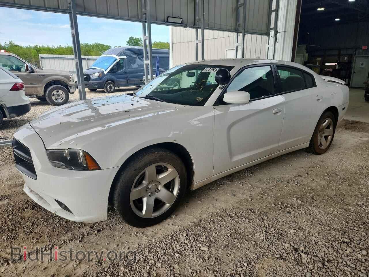Photo 2C3CDXAT3DH593720 - DODGE CHARGER 2013