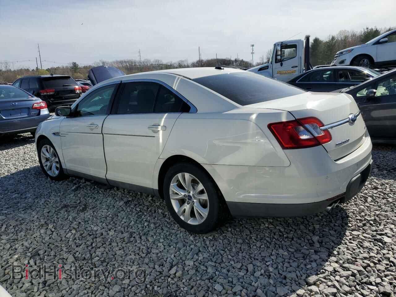 2011 FORD TAURUS - VIN: 1FAHP2EW2BG182405 - Photo 2