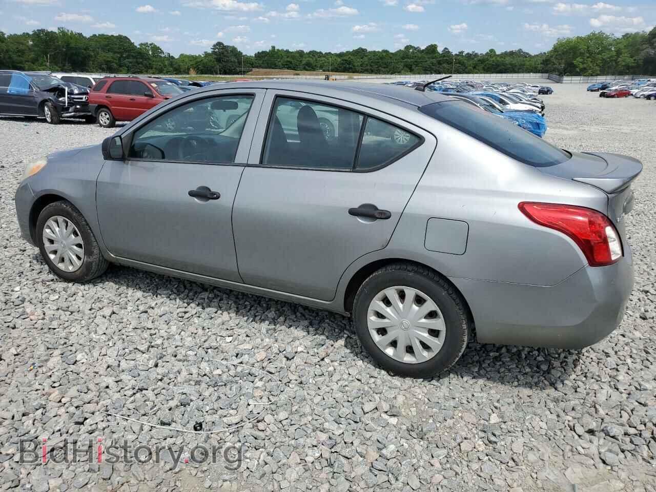 2013 NISSAN VERSA - VIN: 3N1CN7AP1DL847026 - Фото 2