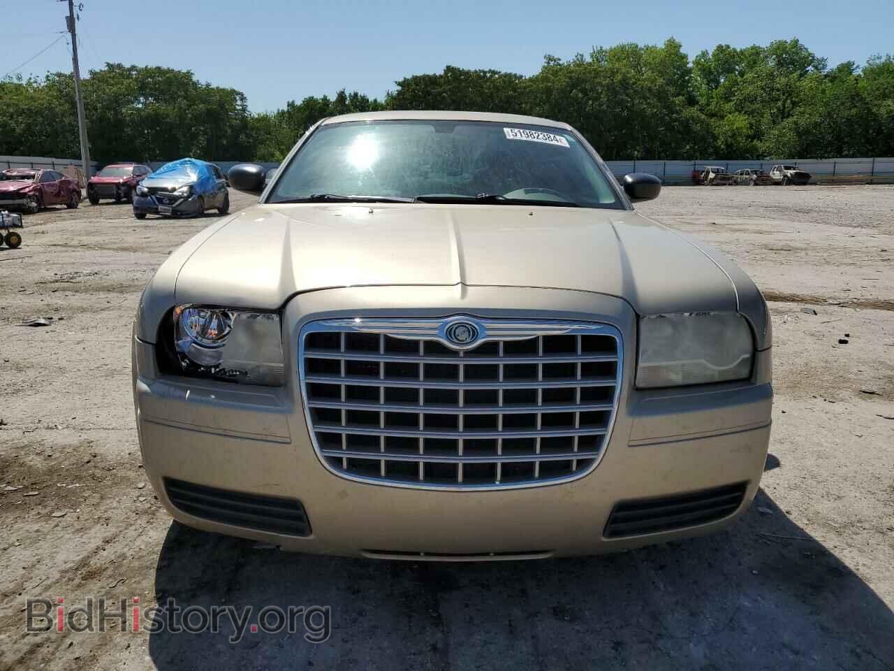 2009 CHRYSLER 300 - VIN: 2C3KA43D29H517342 - Фото 5