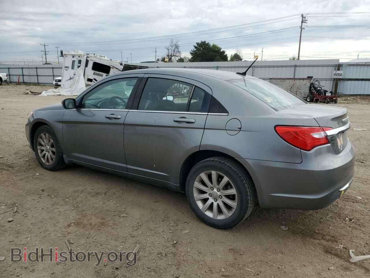 2013 CHRYSLER 200 - VIN: 1C3CCBBB1DN538878 - Фото 2