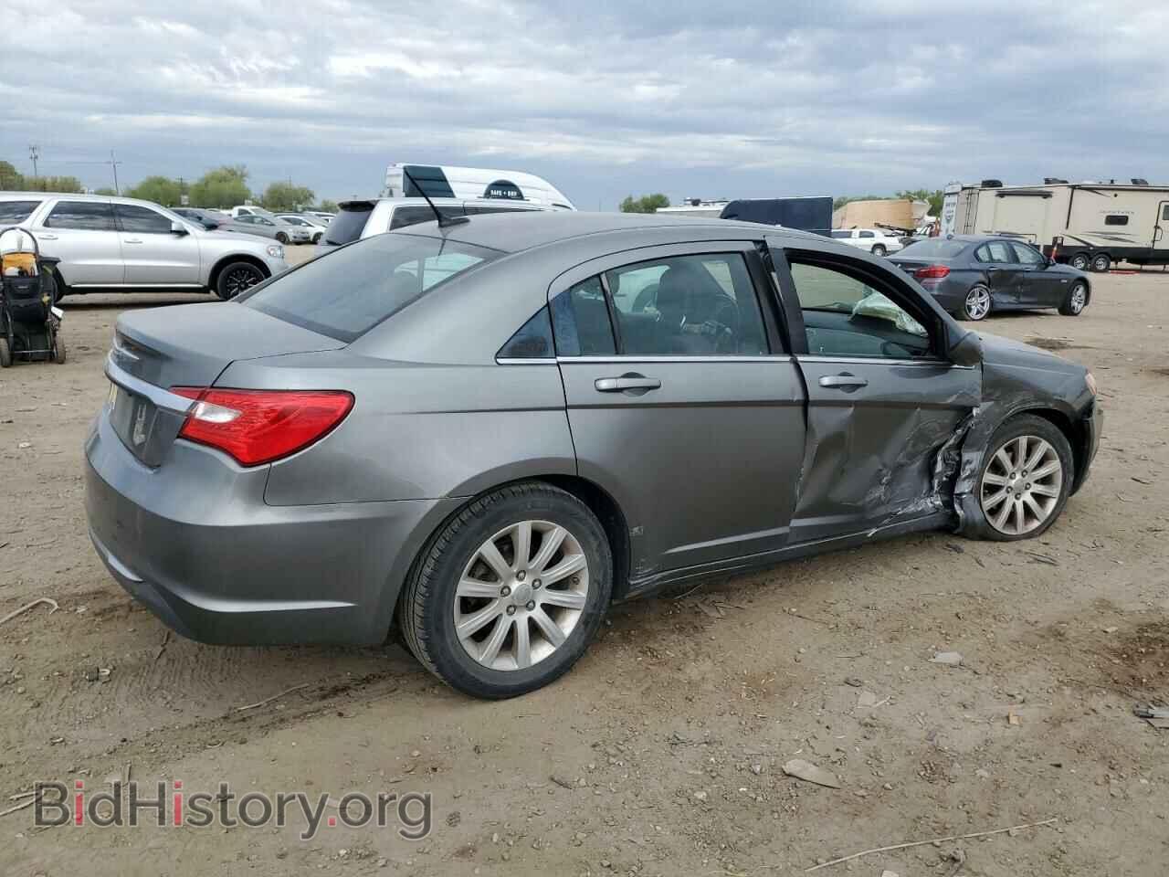 2013 CHRYSLER 200 - VIN: 1C3CCBBB1DN538878 - Фото 3