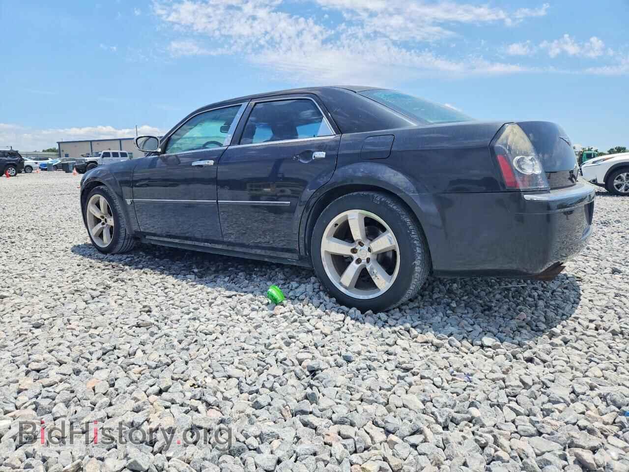 2006 CHRYSLER 300 - VIN: 2C3KA63H56H377975 - Фото 2