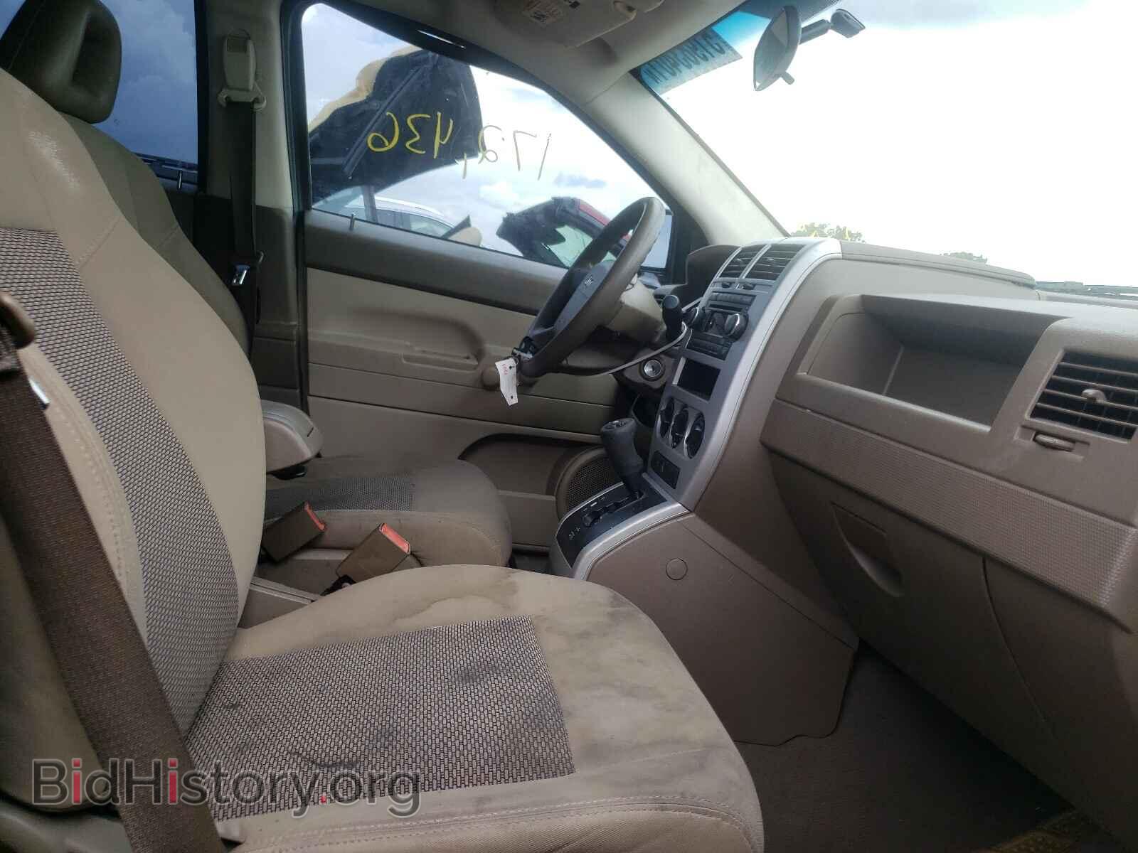 2008 JEEP COMPASS - VIN: 1J8FT47W28D654384 - Photo 5