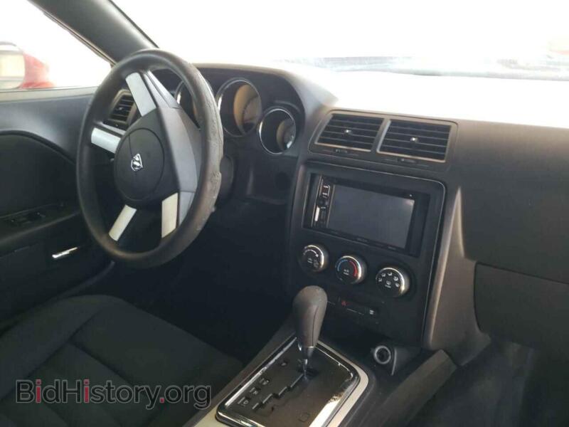 2010 Dodge CHALLENGER (VIN 2B3CJ4DV8AH313111) — photo 9 of 10