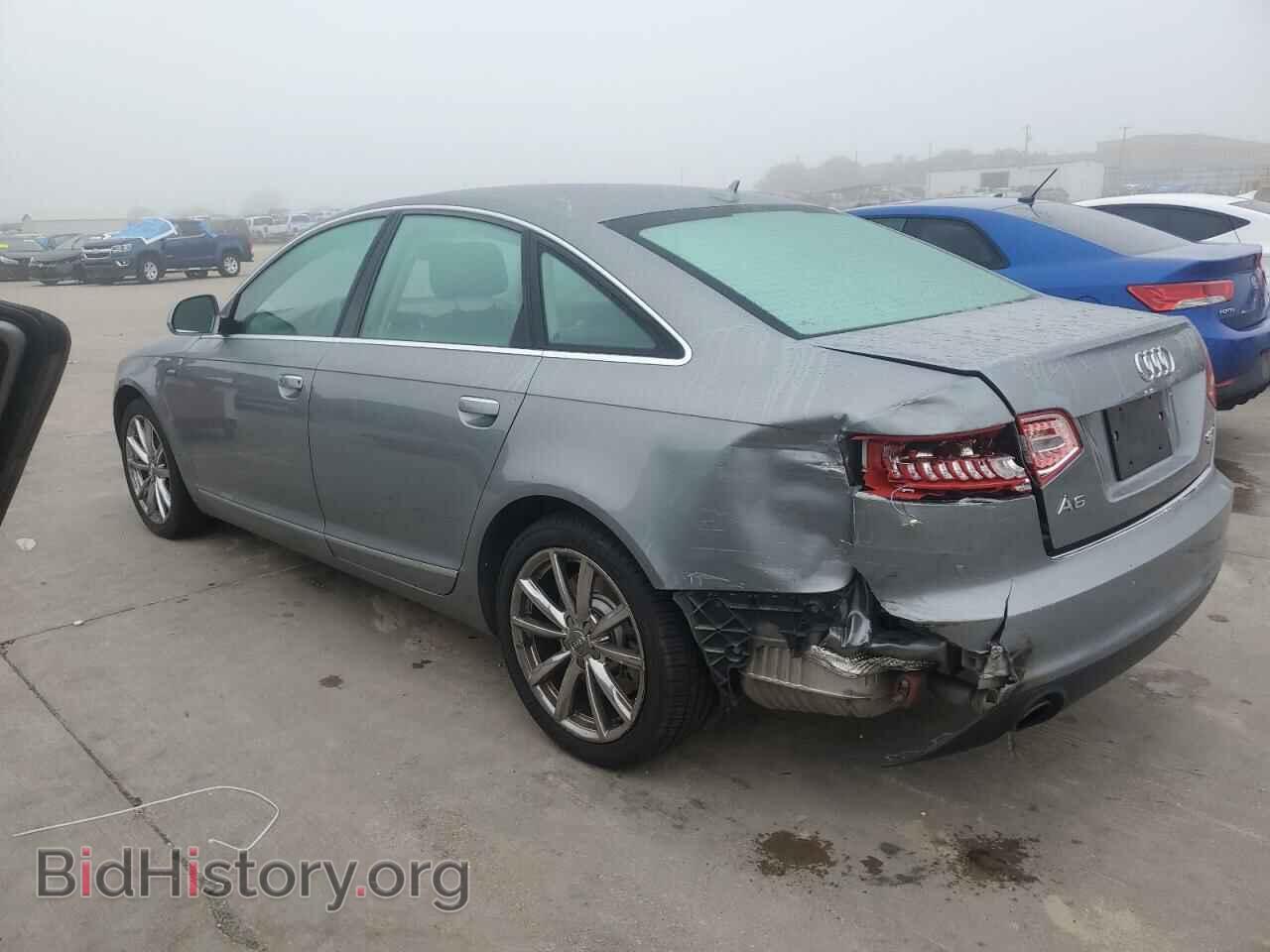 2010 AUDI A6 - VIN: WAUKGAFB2AN040939 - Фото 2