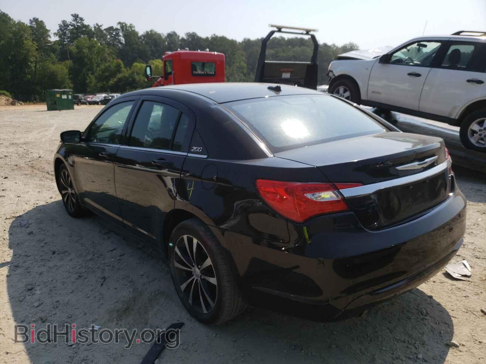 2012 CHRYSLER 200 - VIN: 1C3CCBHG1CN275809 - Фото 3