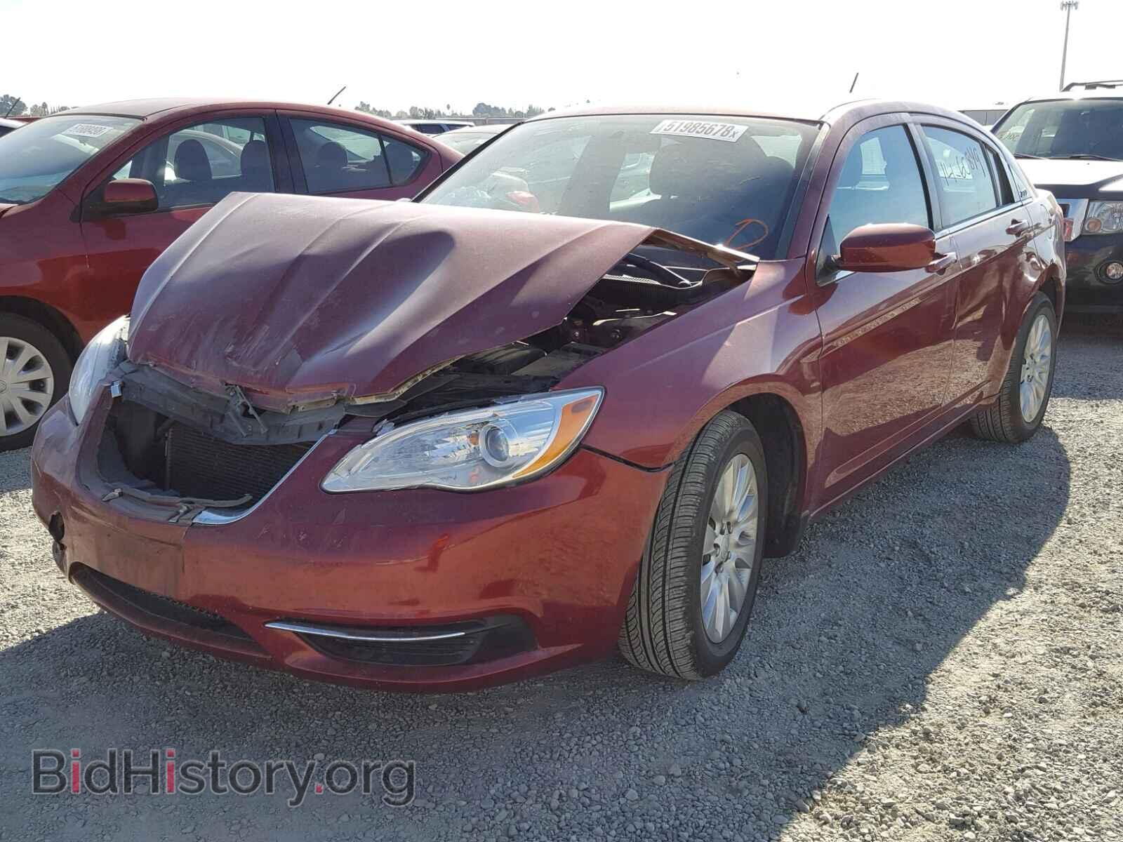 2014 CHRYSLER 200 - VIN: 1C3CCBAB8EN140957 - Фото 2