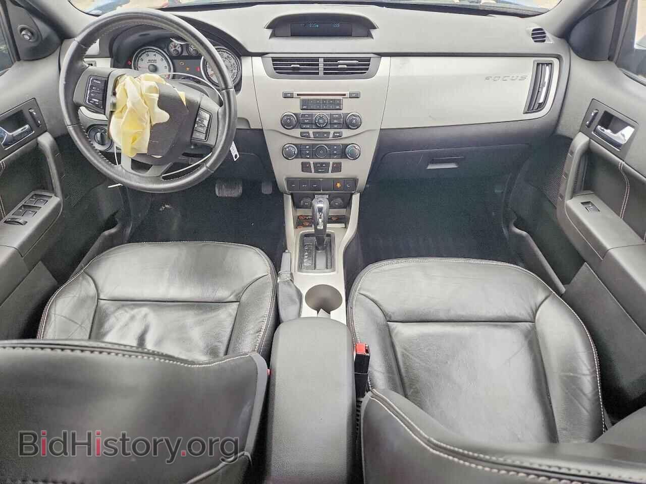 2009 FORD FOCUS - VIN: 1FAHP37N49W141090 - Фото 8