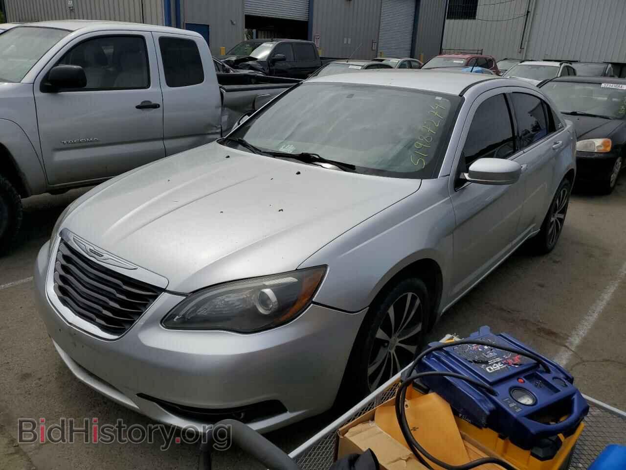 Фотография 1C3CCBHG4CN327224 - CHRYSLER 200 2012