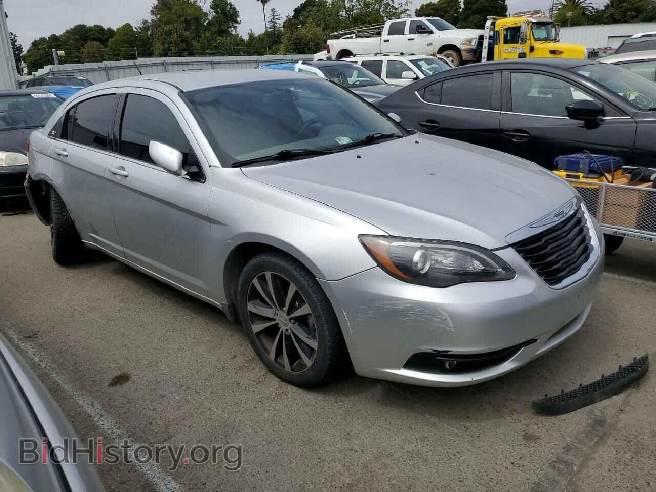 2012 CHRYSLER 200 - VIN: 1C3CCBHG4CN327224 - Фото 4