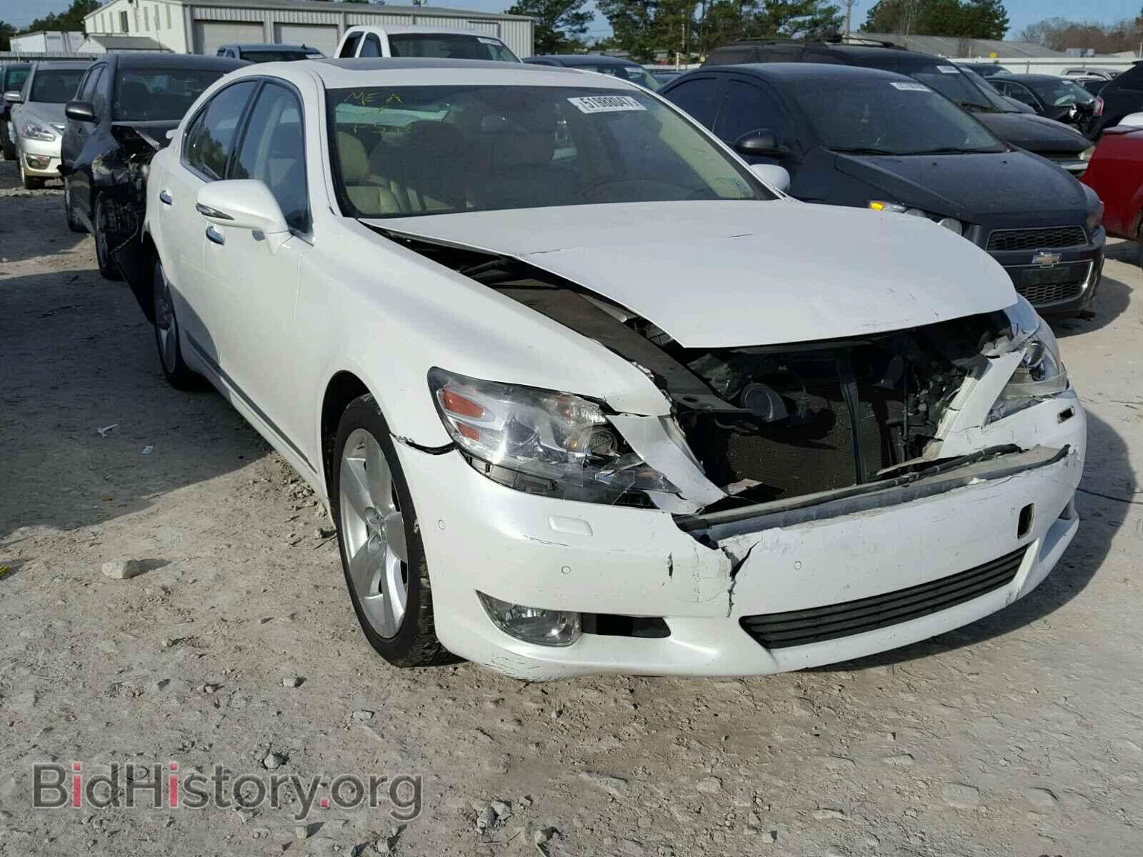 Photo JTHBL5EF2B5103144 - LEXUS LS460 2011