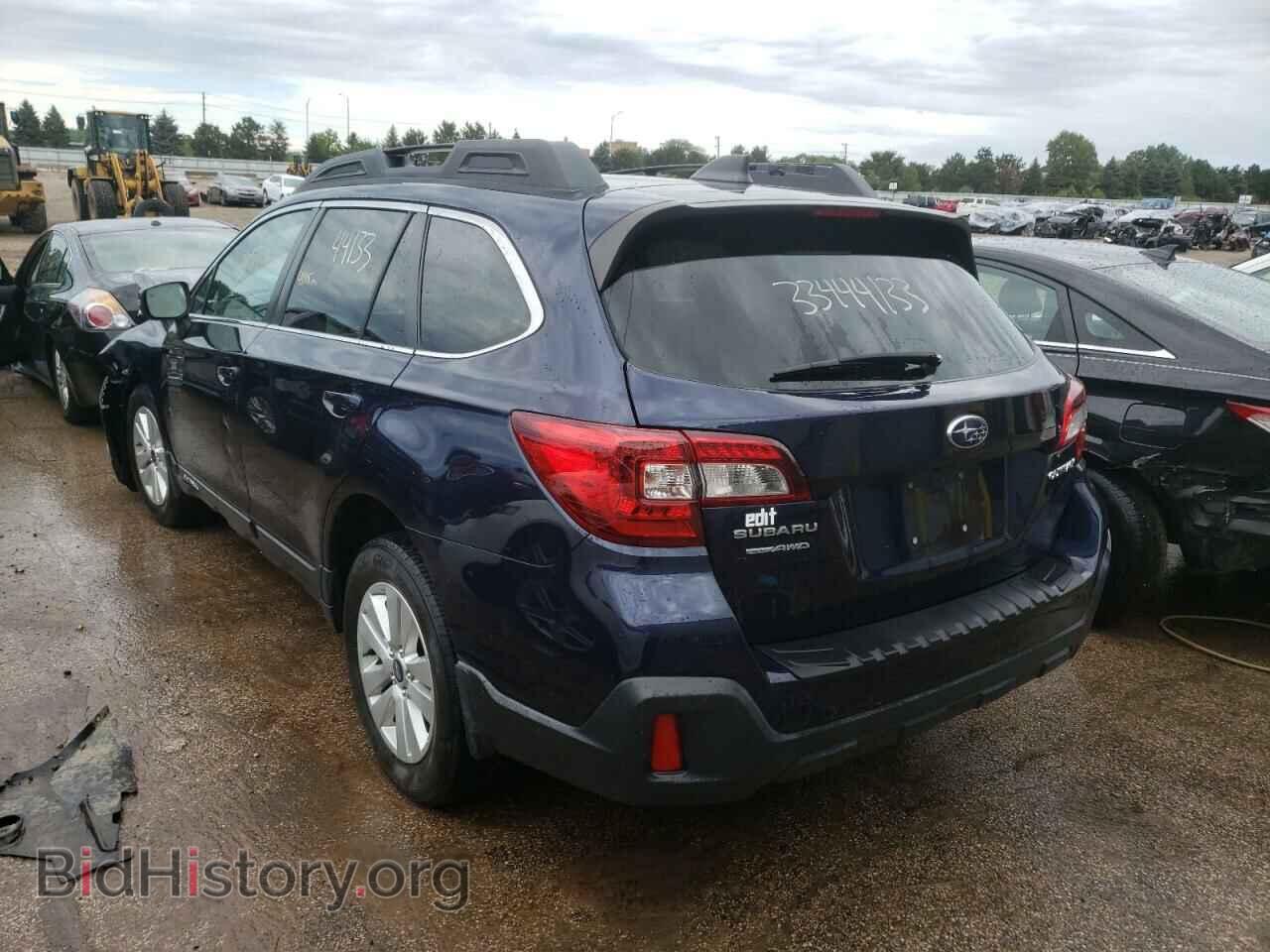 2018 SUBARU OUTBACK - VIN: 4S4BSAHC8J3266904 - Фото 3