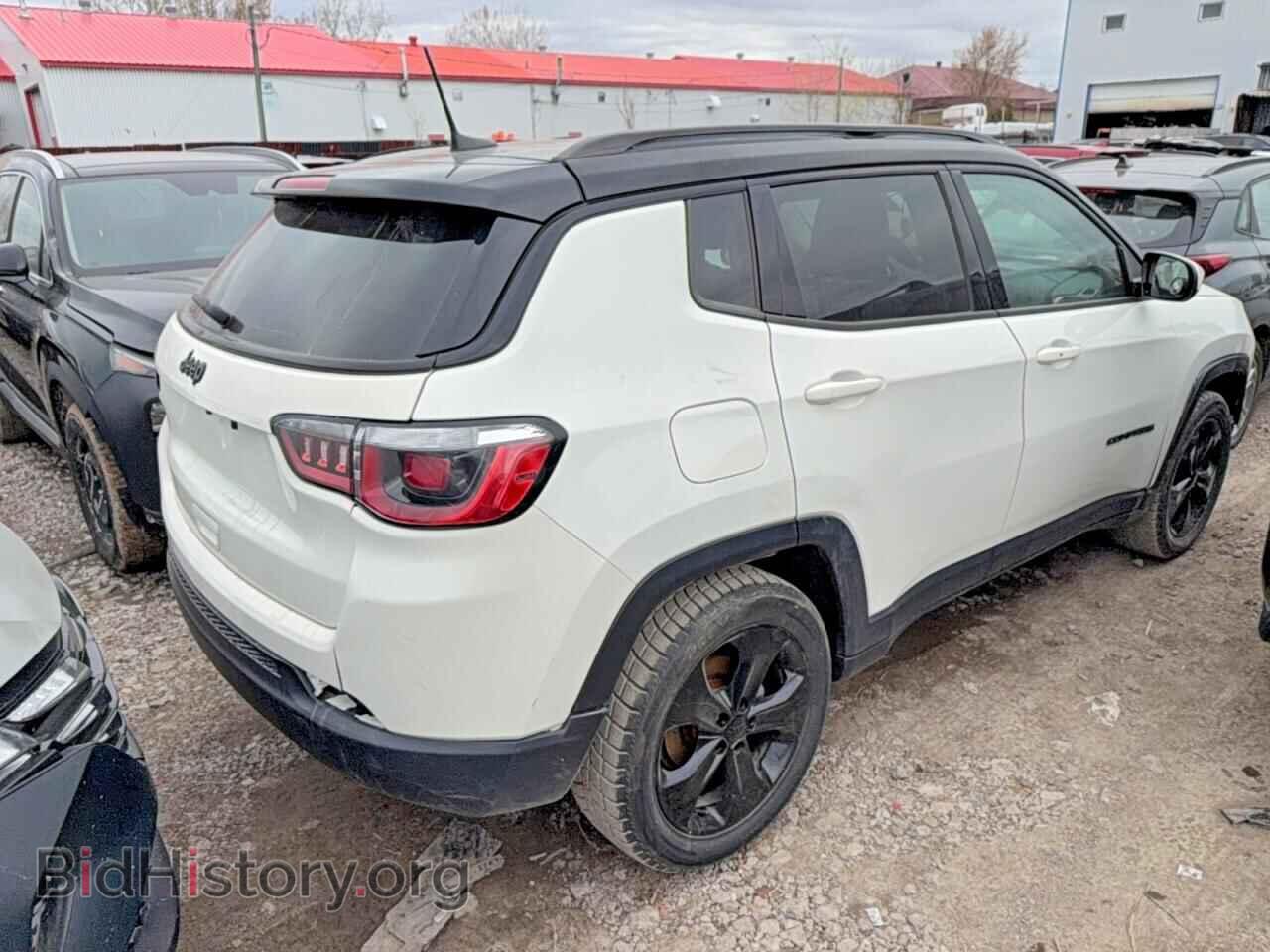 2018 JEEP COMPASS - VIN: 3C4NJCBB0JT318823 - Фото 4
