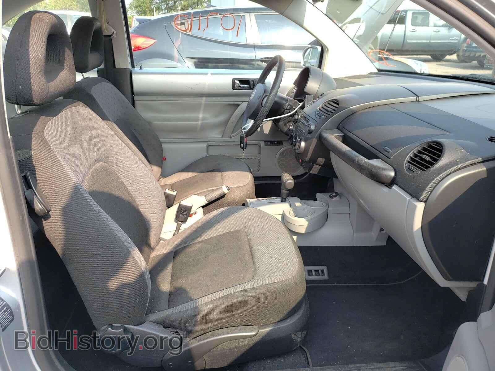2002 VOLKSWAGEN BEETLE - VIN: 3VWCD21C92M418043 - Фото 5