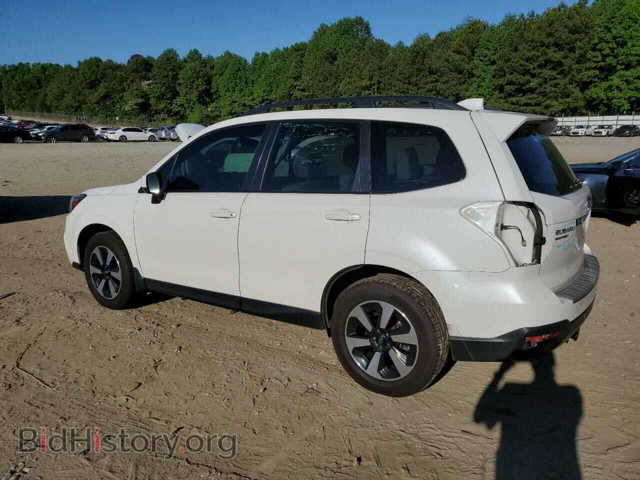 2017 SUBARU FORESTER - VIN: JF2SJAEC9HH588249 - Фото 2