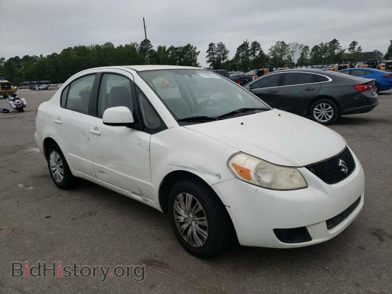 2010 SUZUKI SX4 - VIN: JS2YC5A28A6301028 - Photo 4