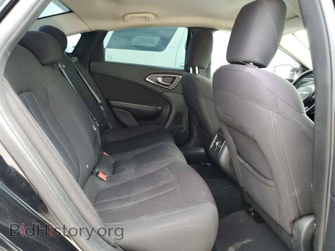 2015 CHRYSLER 200 - VIN: 1C3CCCAG9FN625630 - Photo 10