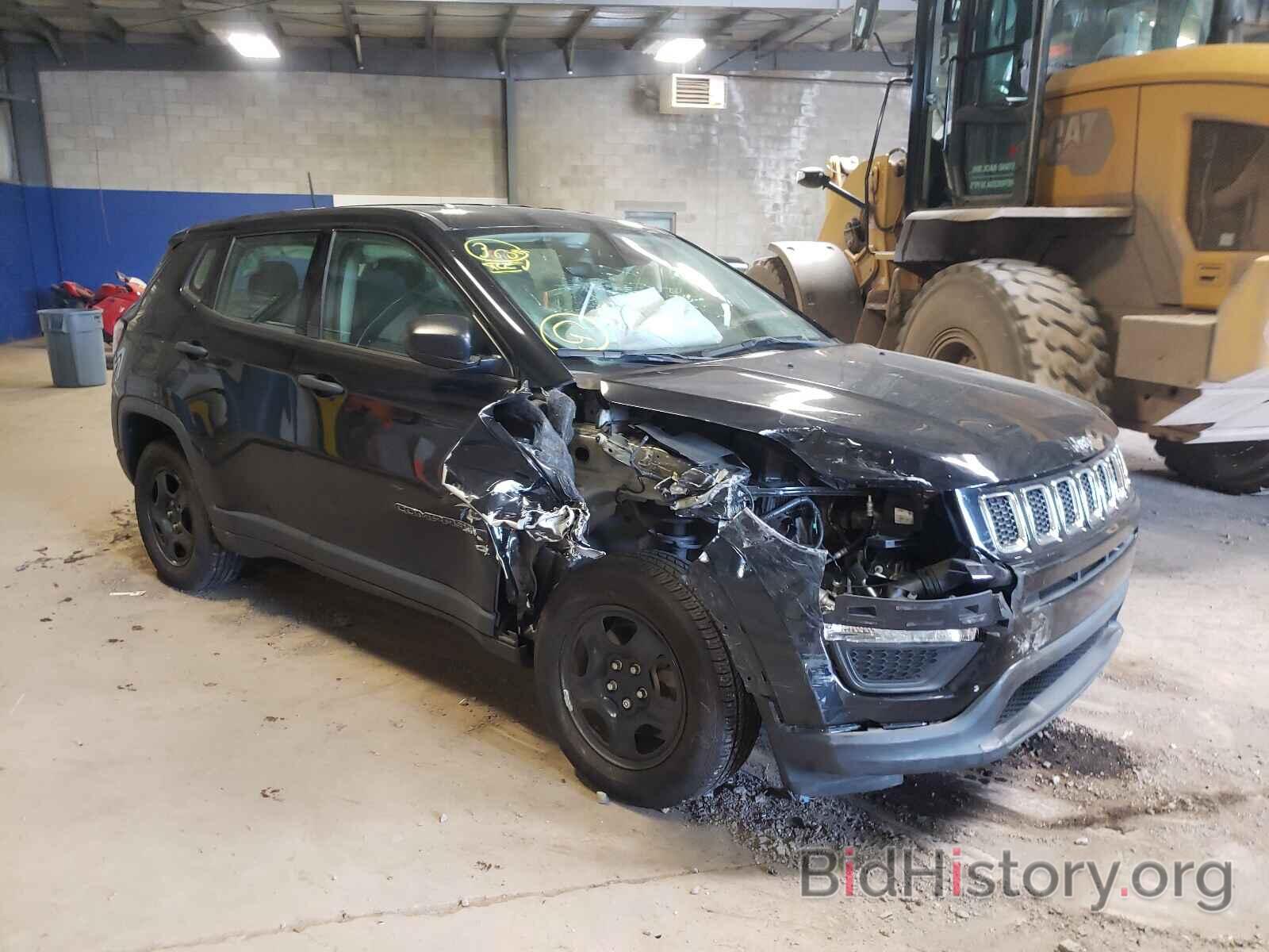 Фотография 3C4NJCAB8JT411882 - JEEP COMPASS 2018