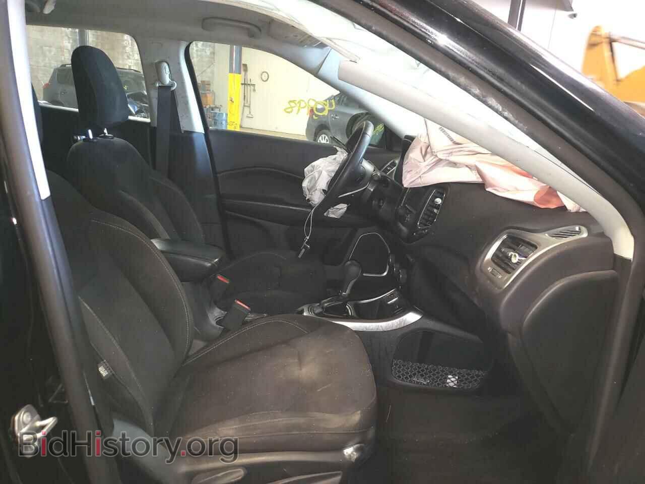 2018 JEEP COMPASS - VIN: 3C4NJCAB8JT411882 - Photo 5