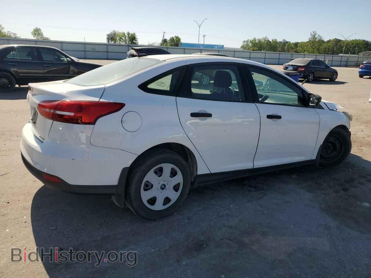 2016 FORD FOCUS - VIN: 1FADP3E23GL261310 - Фото 3