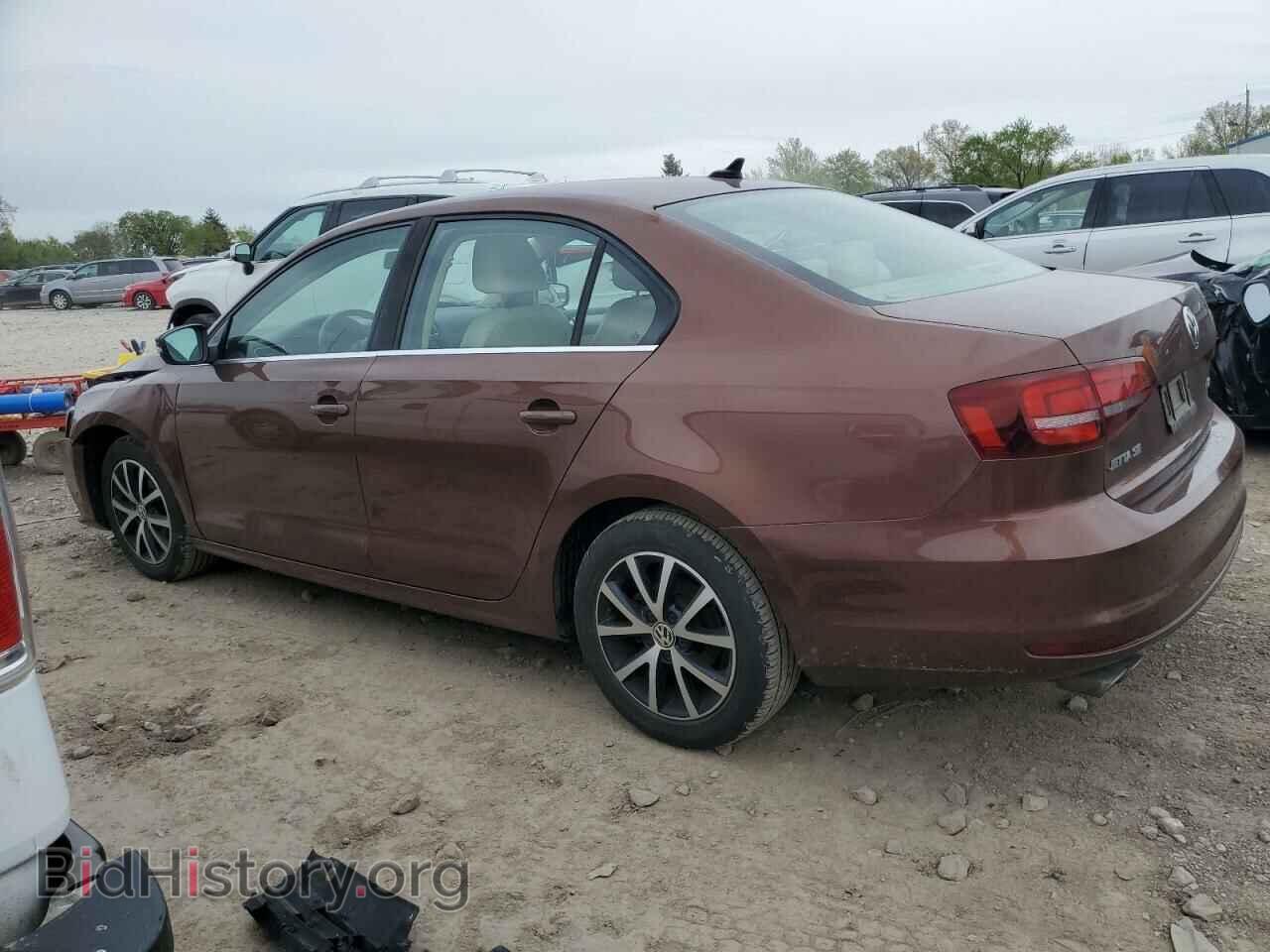 2017 VOLKSWAGEN JETTA - VIN: 3VWDB7AJ9HM261970 - Фото 2