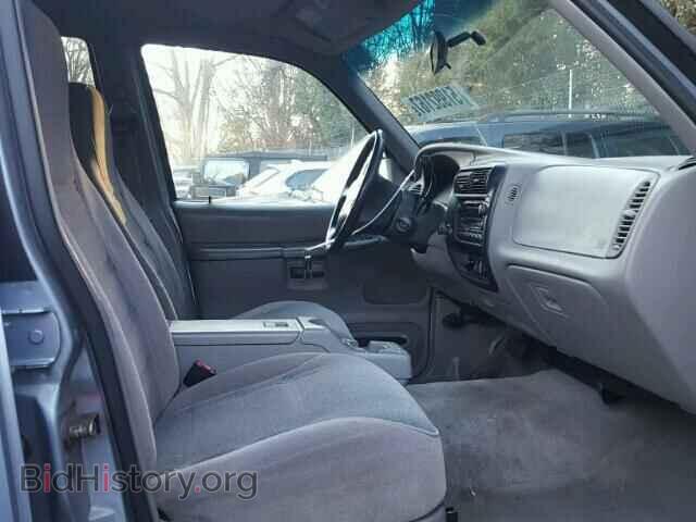 1998 Ford EXPLORER (VIN 1FMZU32X6WUC61119) — photo 5 of 10